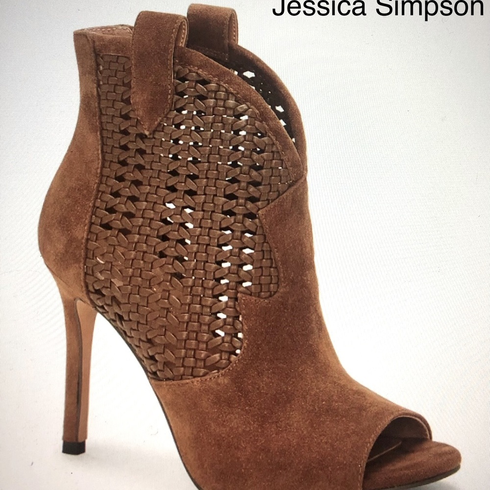Final Markdown 🗣New Jessica Simpson Jexell Peep Toe Western Booties